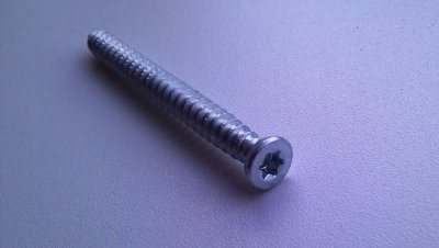 Fensterrahmenschraube Senkkopf